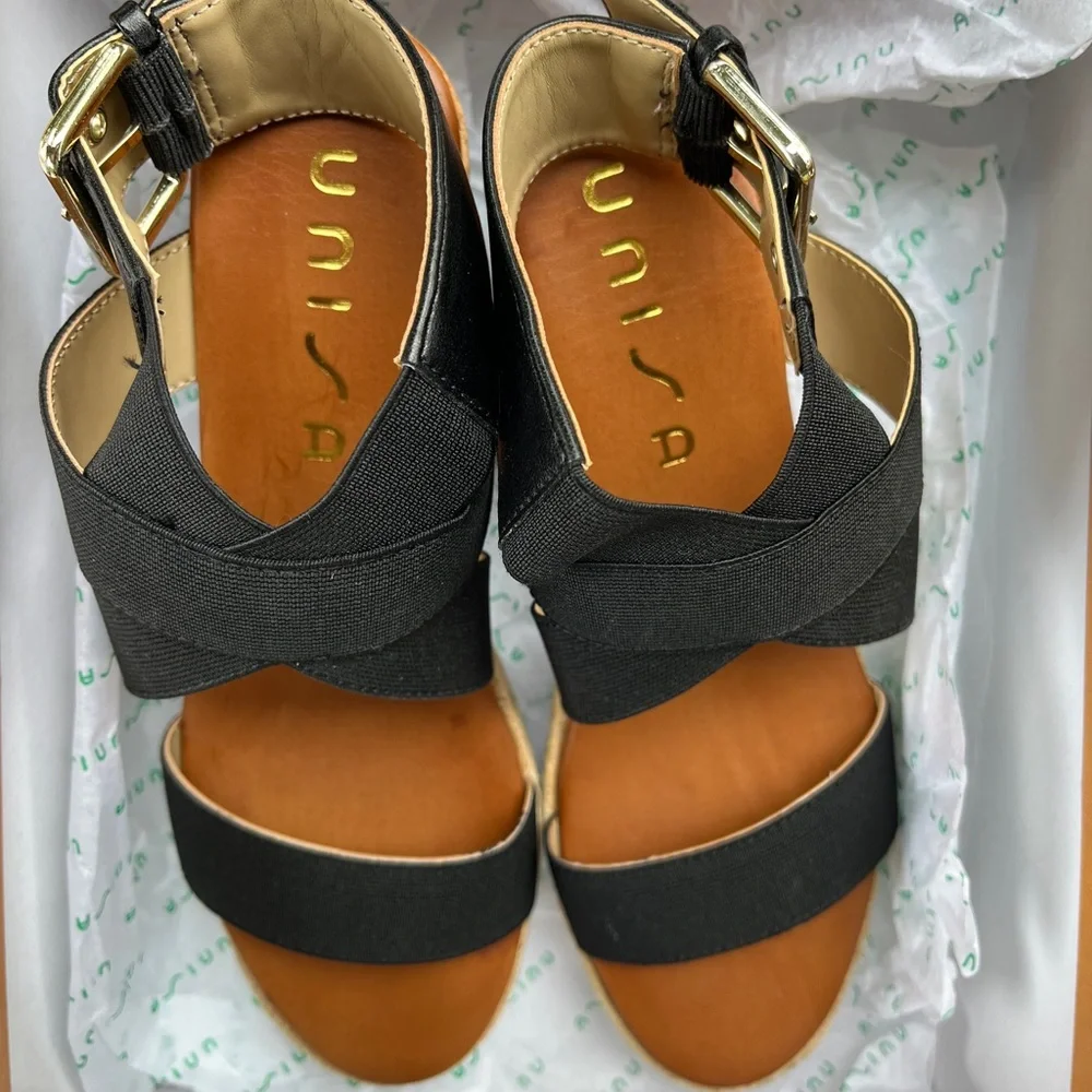 Unisa‎ Unpaisey Black Wedge Sandal